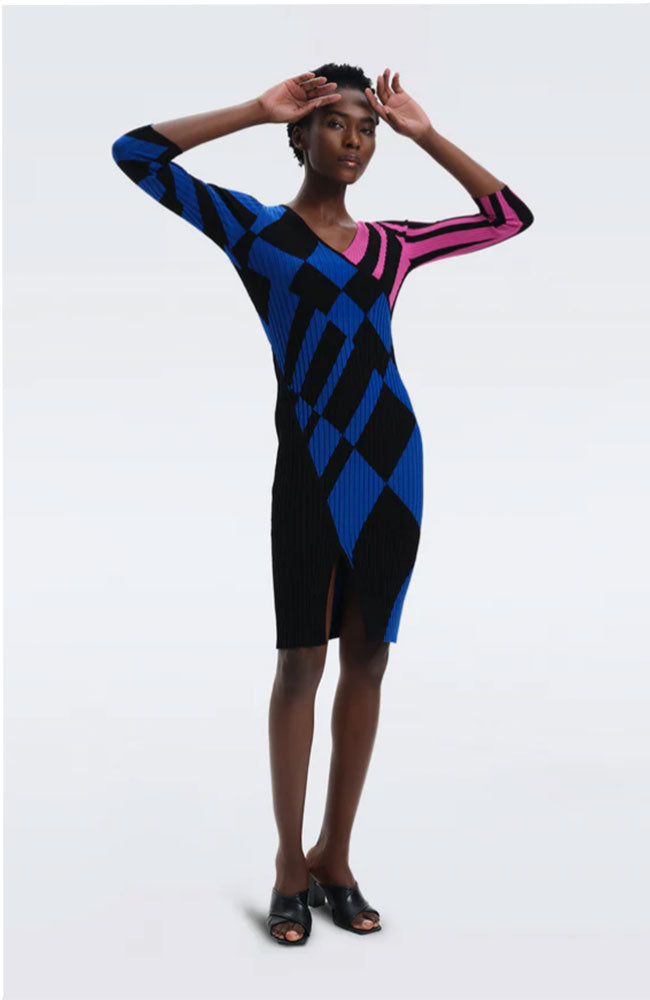 Dot Dress in Pink Sapphire Blue Black – shoprodeodrive
