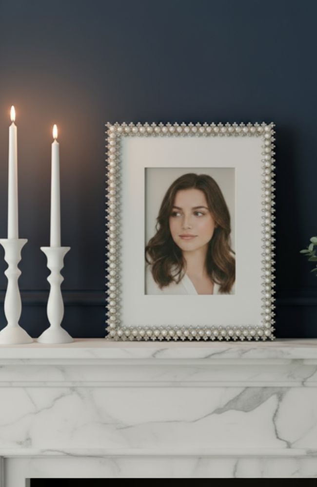 Silver Crystal & Pearl 4" x 6" Frame