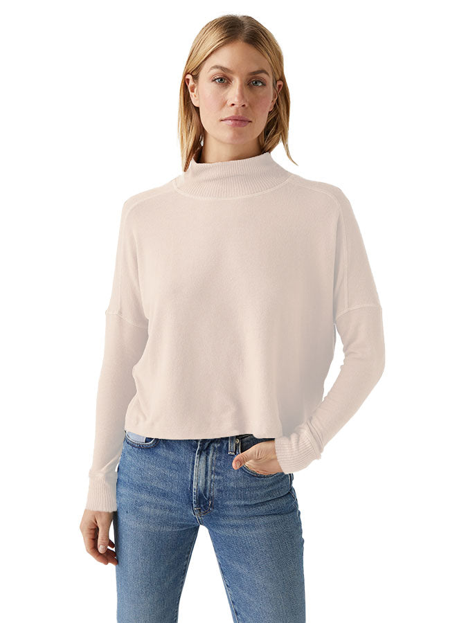 Frida Mock Neck Top in Chateau