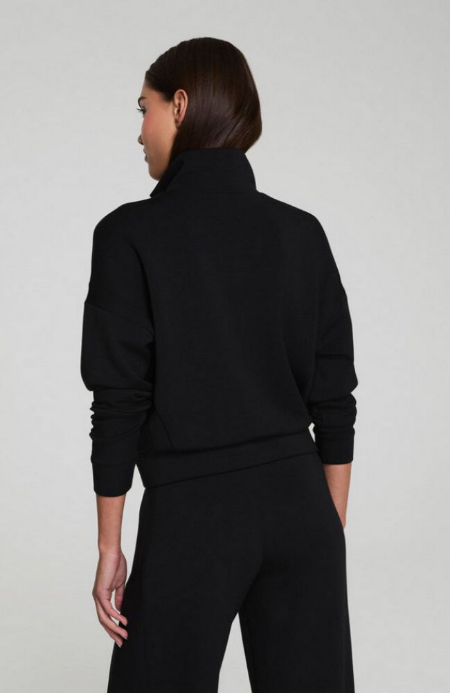 Airessentials Track Jacket Very Black