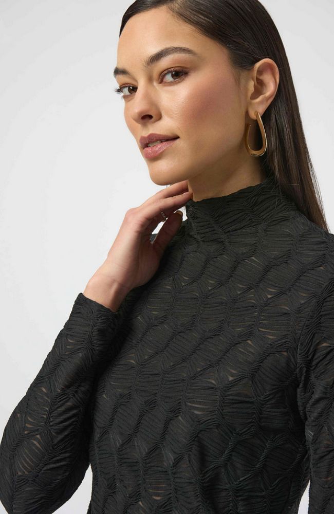 Textured Knit Fitted Top Black