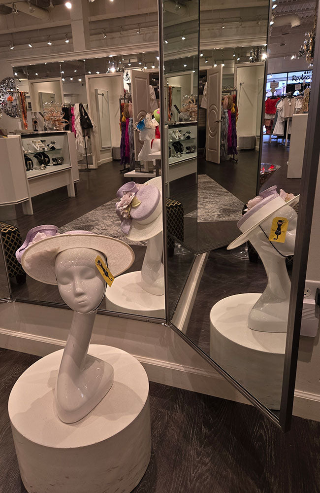 Lilac Socialite