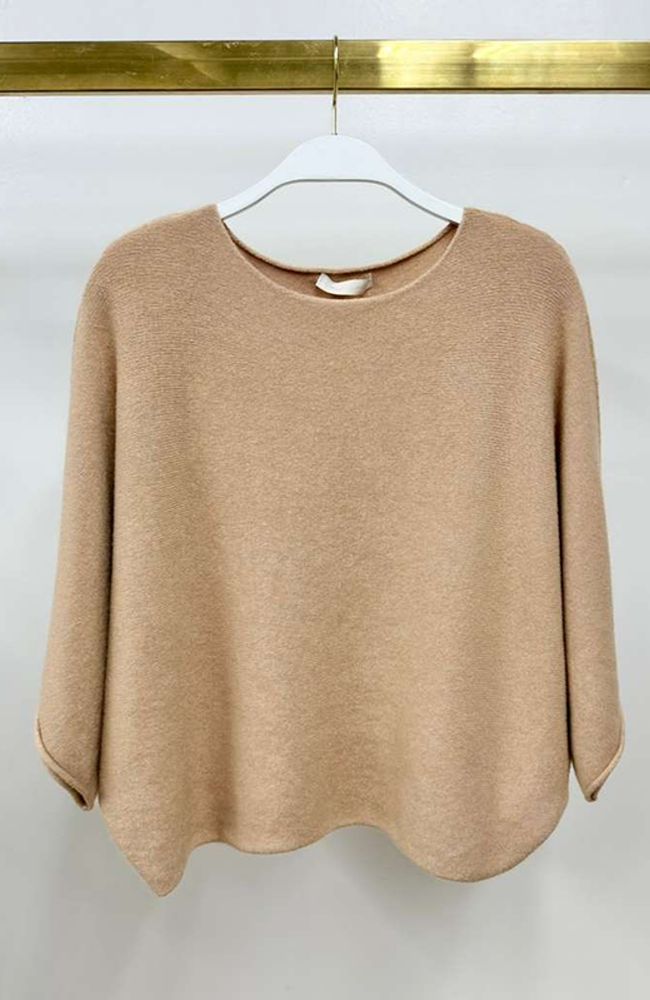 Crew Neck Batwing Sleeve Knit Top