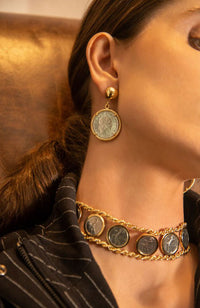 Villanelle 6 Coin Choker