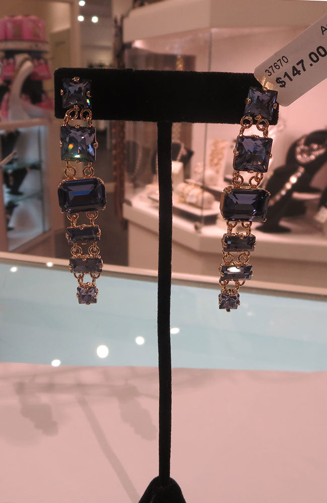 Ariana Drop Earring Violet