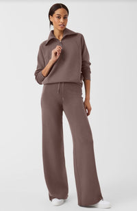 Airessential Half Zip in Smoke