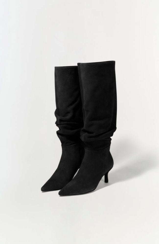 Jordi Suede Slouch Boot in Black