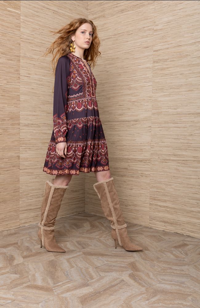 Reya Vneck Short Dress