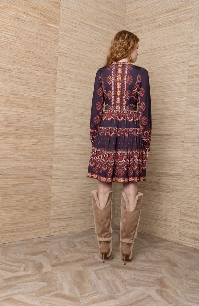 Reya Vneck Short Dress