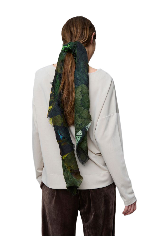 Black Foulard
