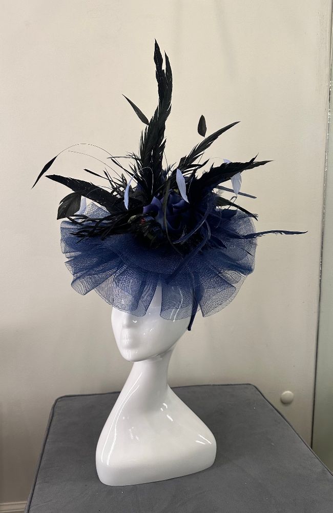 AA25 150th Running Fascinator