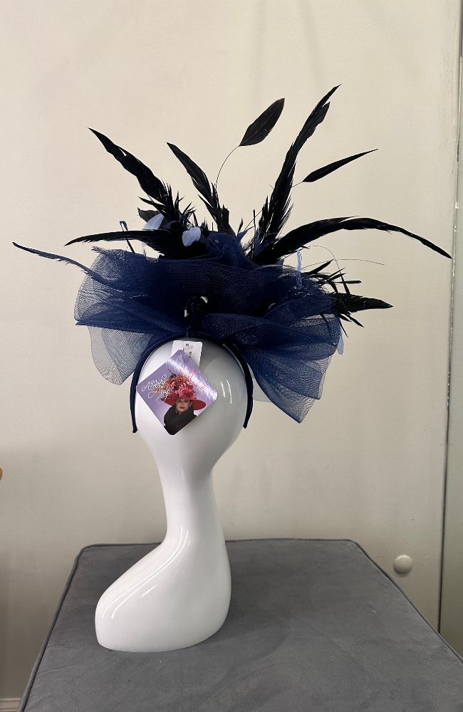 AA25 150th Running Fascinator