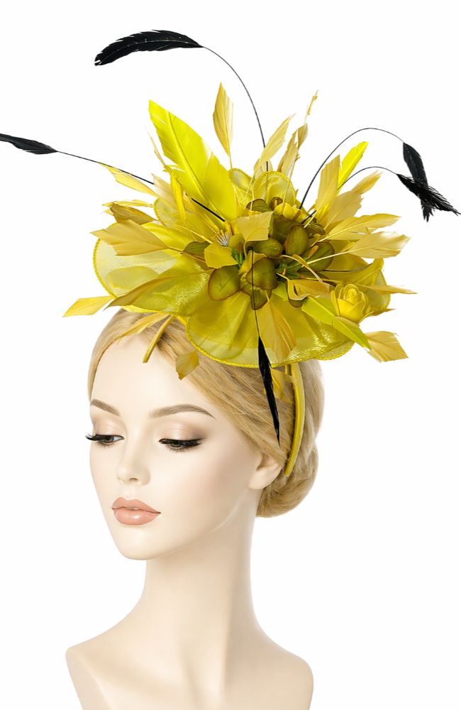 Cute as a Button Fascinator