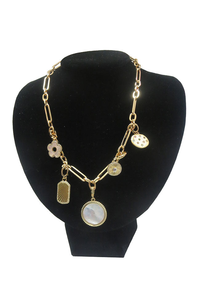 Mag Close Charm Necklace Gold