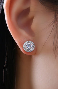 Anastasia 32 Halo Stud