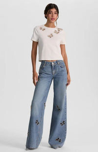 CD606E38138 Amazing Embell Jean