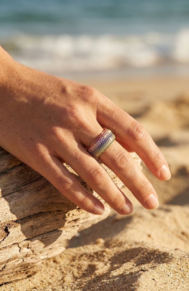 Billionaire Ring in Blossom