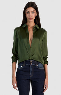 Brady Slim Button Down in Dark Fern