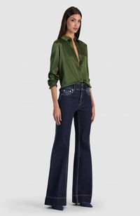 Brady Slim Button Down in Dark Fern