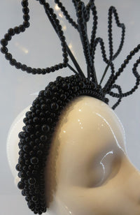 CE25YA Yana Black Beaded Heart