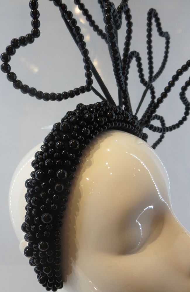 CE25YA Yana Black Beaded Heart