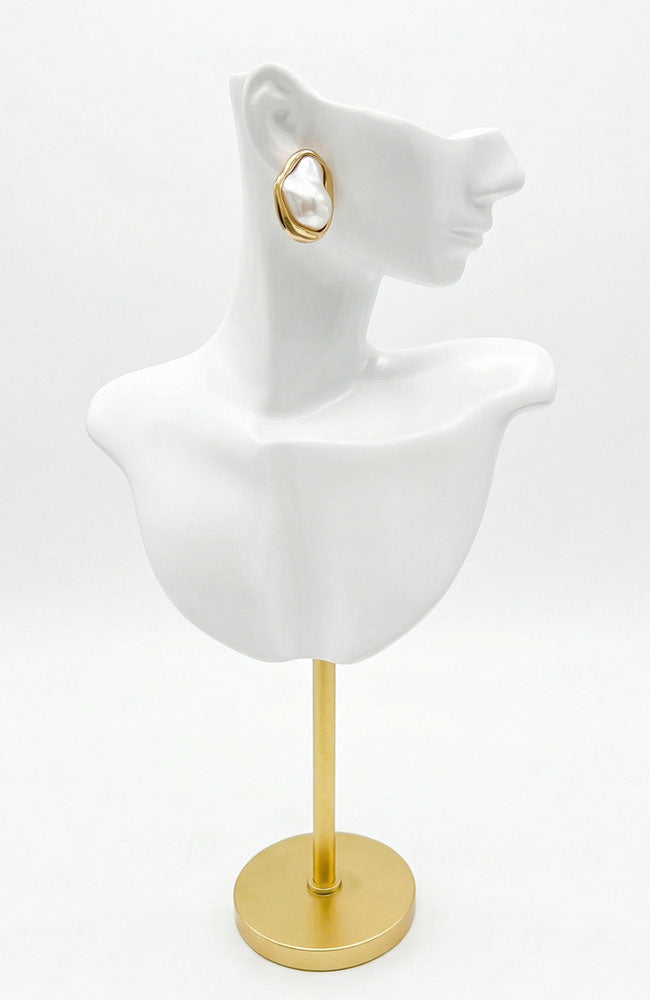 Lg Gold Pearl Earring
