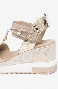 Sport Wedge