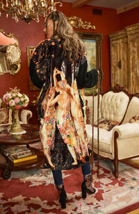 Venera Velvet Kimono