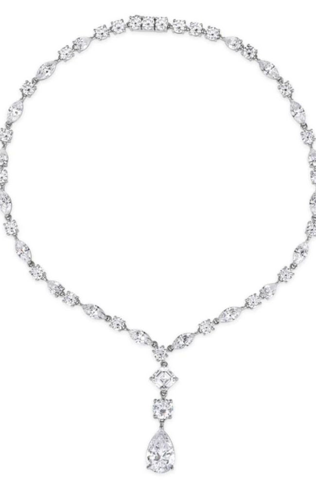 Elizabeth 32 Diamond White Necklace