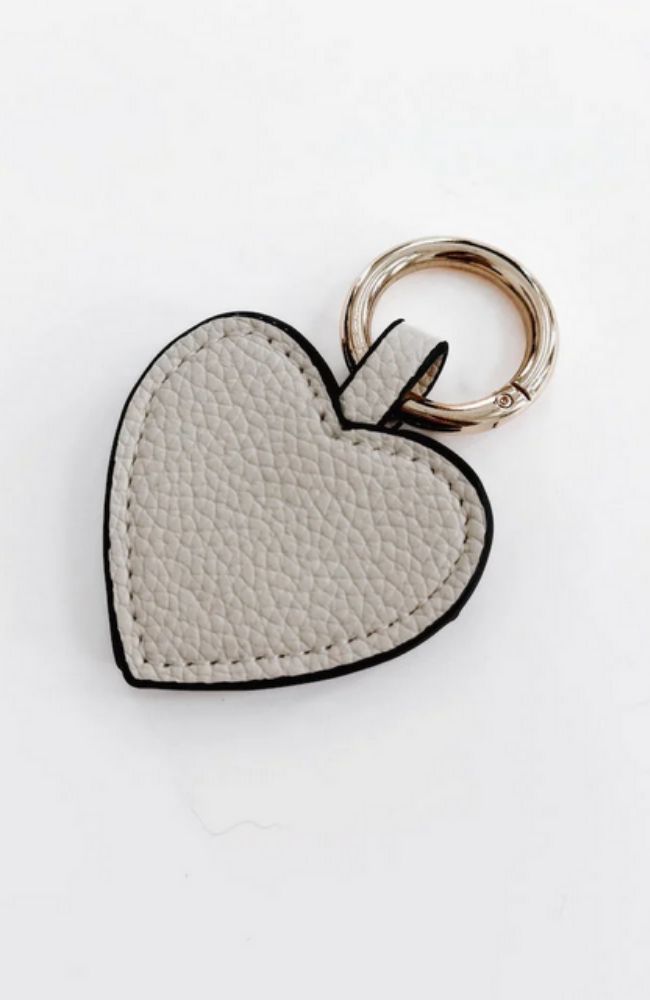 Heidi Heart Magnetic Hat Clip