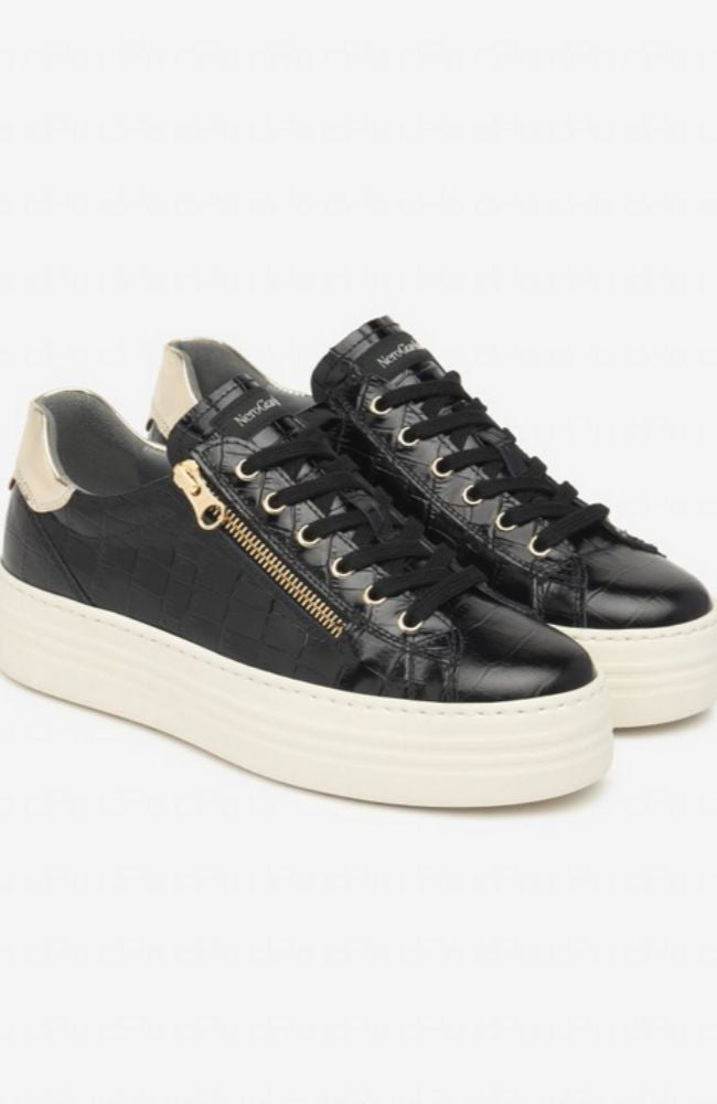 Platform Sneaker