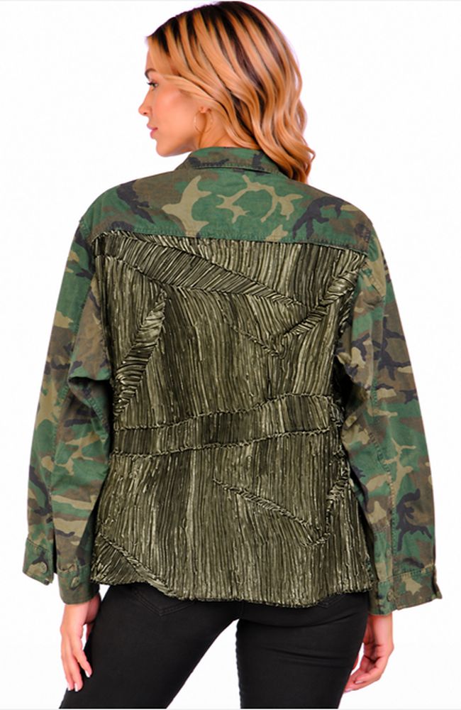 Long Camo Wrinkle Jacket