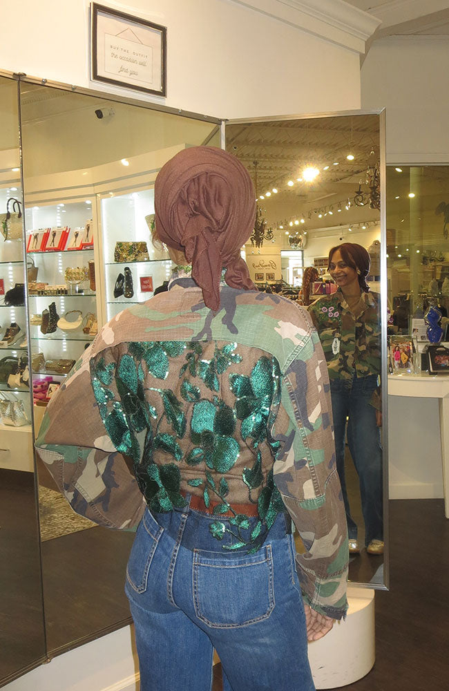 Green Pop on Khaki Camo Crop