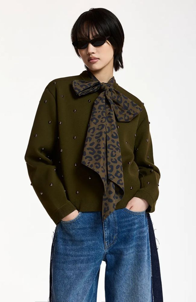 Klou Pullover with Studs