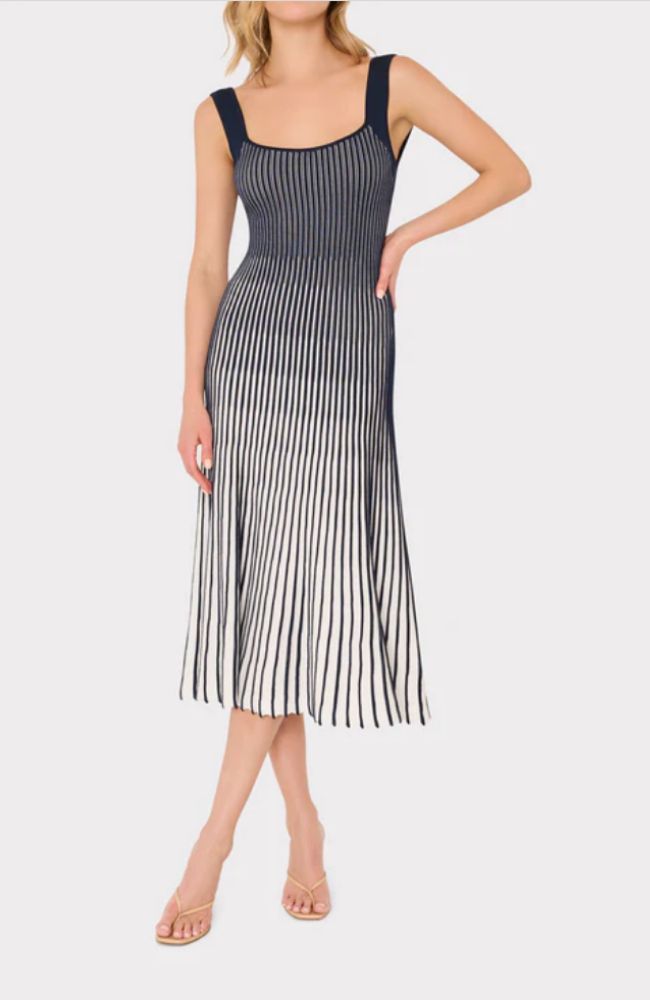 Jolie Textured Maxi Dress