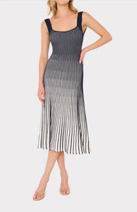 Jolie Textured Maxi Dress