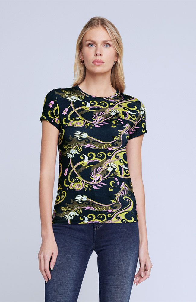 Ressi Short Sleeve Crew in Abstract Scarf