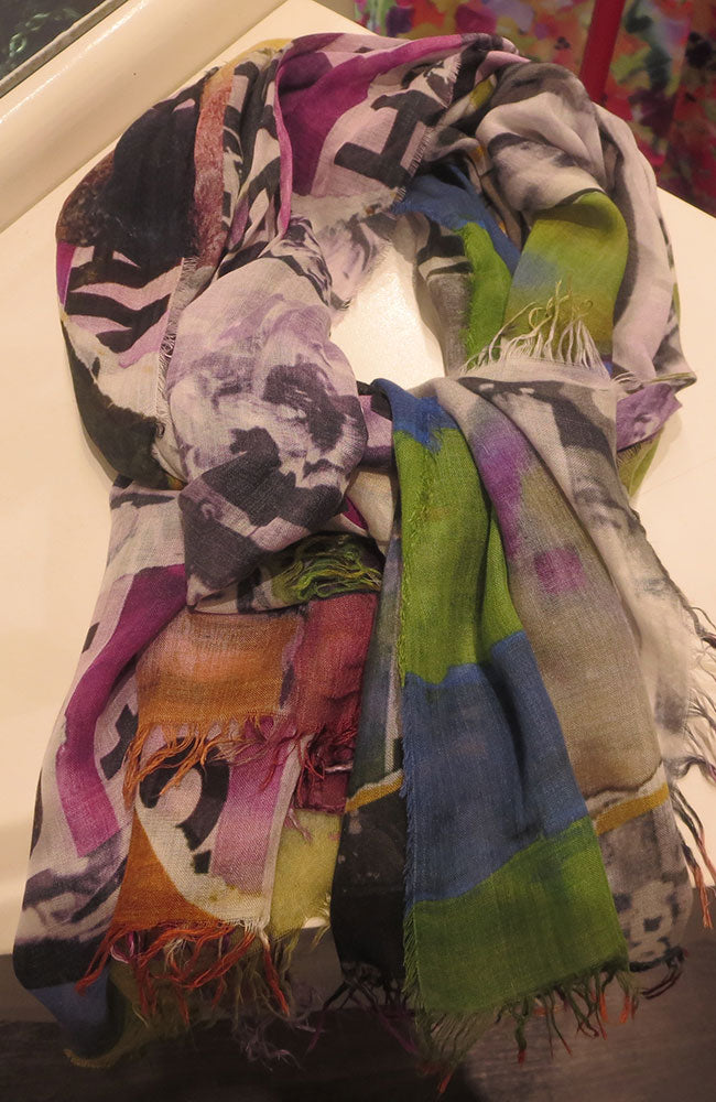Lily Scarf Breakfast Tiffany's