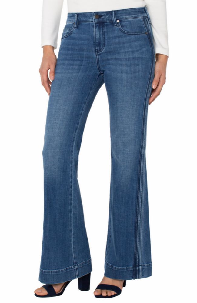 Hannah Crop Flare with Self Trim