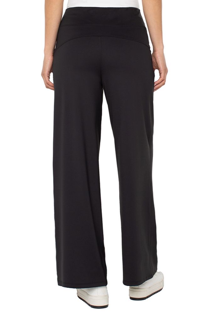 Wide Leg Tech Pant