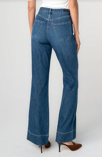 Relaxed HR Seamed Bootcut 30"