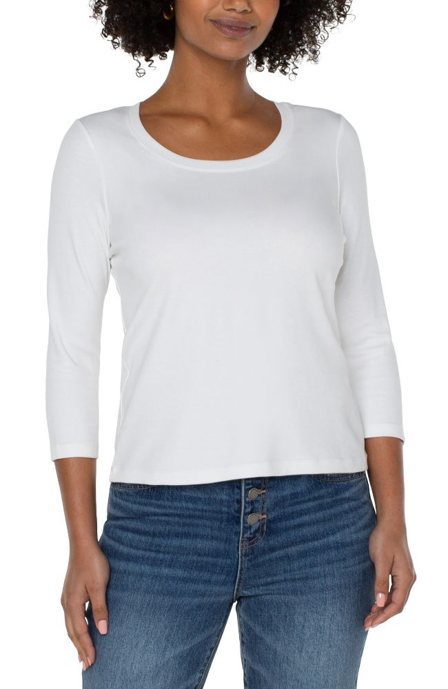 Quarter Sleeve Scoop Neck Tee