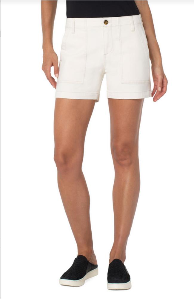 Utility Short Flap Pockets 4 1/2" Inseam