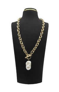 Pearl Textured Toggle Necklace