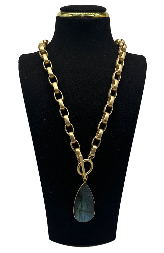 Lg Lab Tear Toggle Necklace