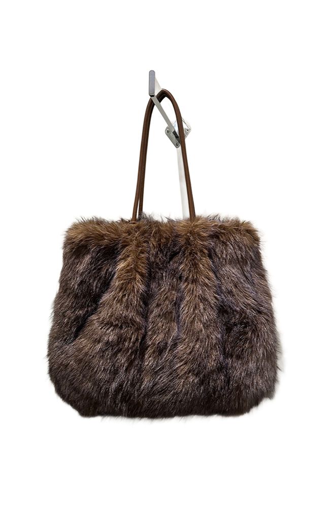 Noor Tote Natural Faux Fur