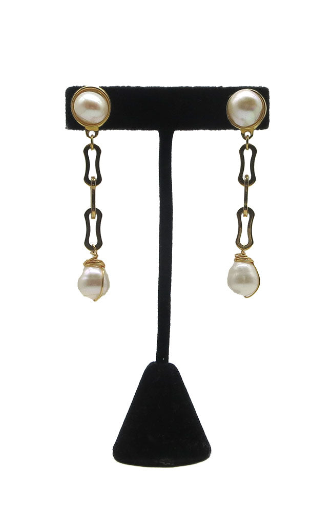 Chain Baroque Pearl Earrings