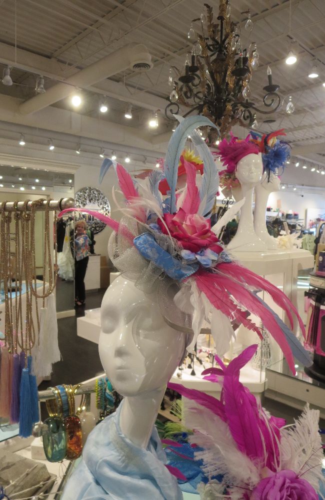 SH25001 Grey Band Blue Pink Feathers