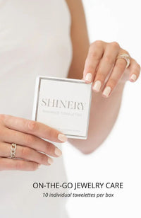 Radiance Towelette