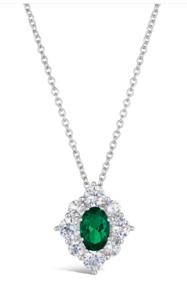 Victoria 39 Emerald Green Necklace